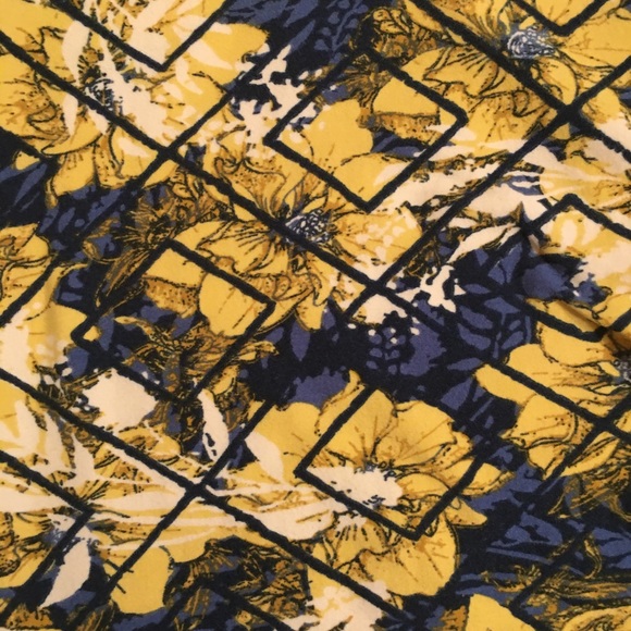 LuLaRoe Blue Yellow Floral TC Leggings - Picture 4 of 8